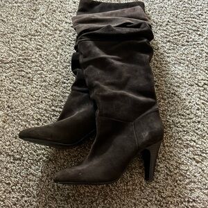 Slouchy Nine West suede boots